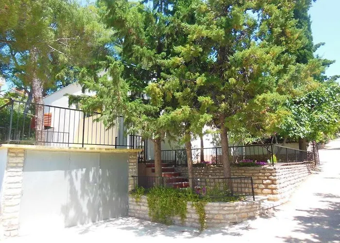 Casa de Férias Oleander Zaboric